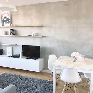 https://seaview-apartament-z-balkonem-i-widokiem-na-morze.sopothotels.com