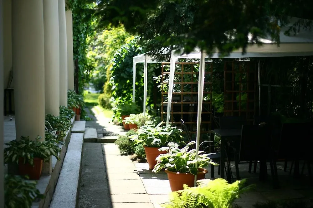 Miodosytnia Aparthotel Kraków Polen